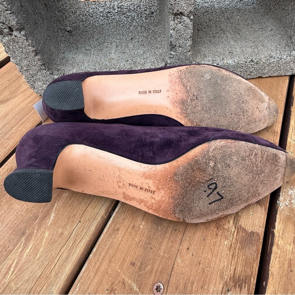 Salvatore Ferragamo Vintage purple suede pumps - Picture 6 of 6